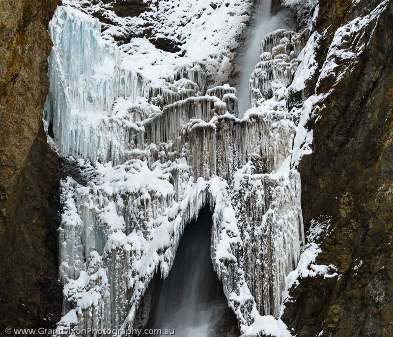 image of Nagdala frozen waterfall 3