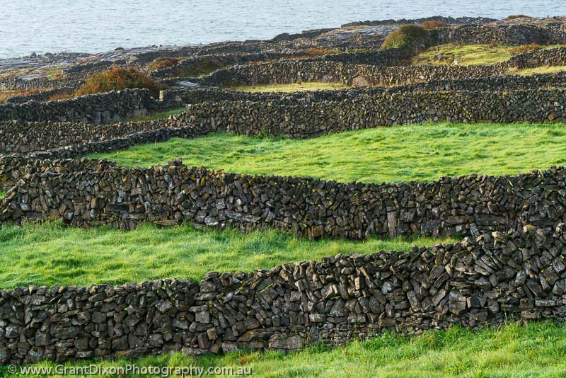 image of Inis Meain stone walls 4