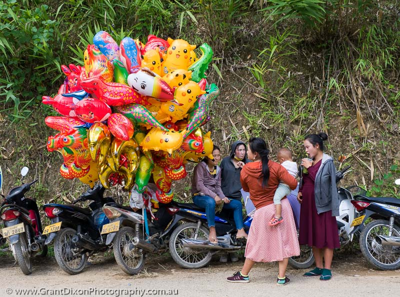 image of Sam Neua balloons & motorbikes