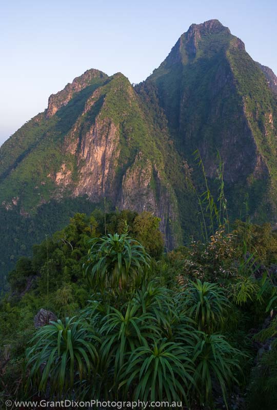 image of Pha Daeng peaks