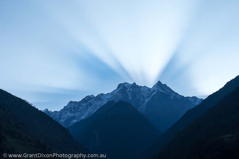 image of Chumling mountain rays