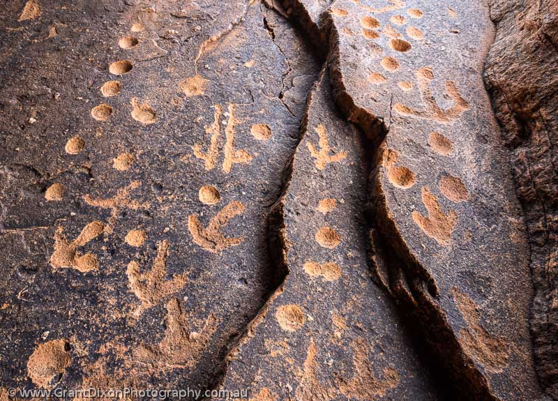 image of Mutawintji petroglyphs