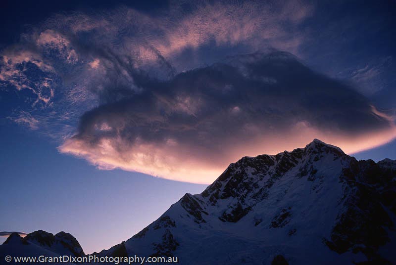 image of Mt Cook cloud
