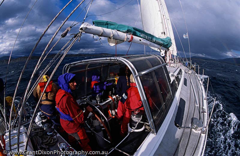 image of Sailing Beagle Channel