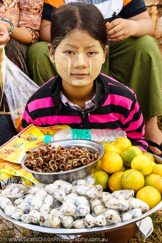 image of Fire Balloon Festival child vendor