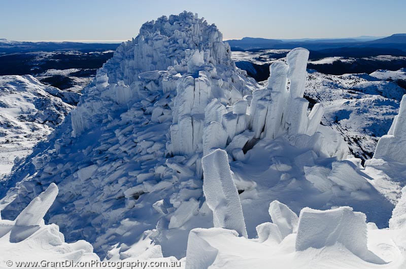 image of Cradle Mtn summit winter 1