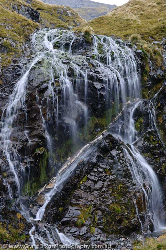 image of Merrie Range waterfall 1