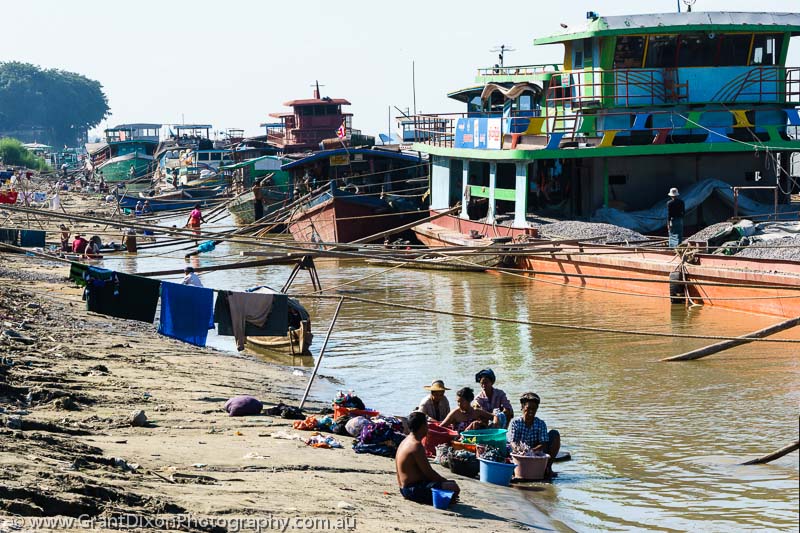 image of Mandalay riverside