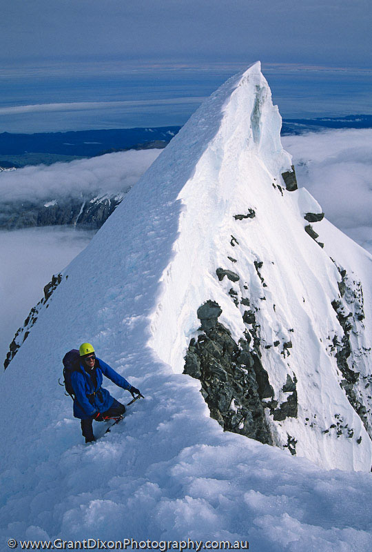 image of Mt Cook summit ridge