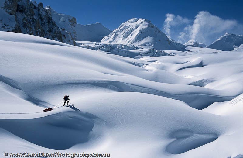 image of Chiring Glacier skier 2