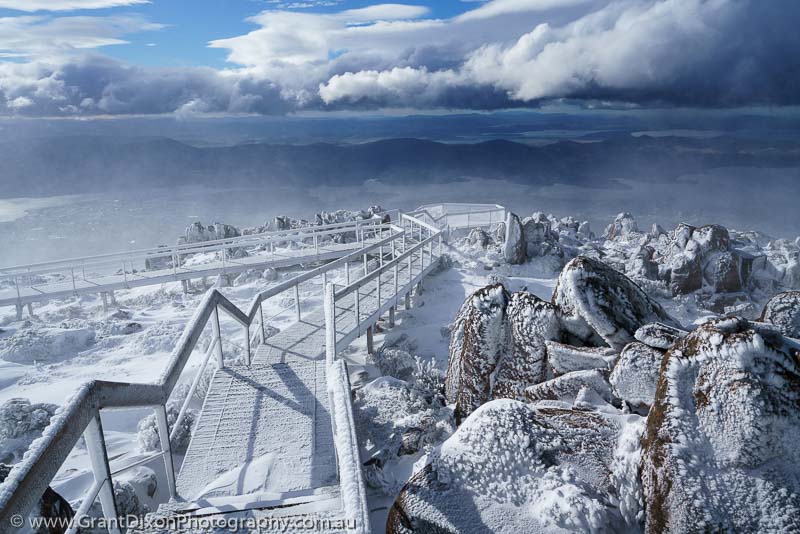 image of kunanyi winter summit